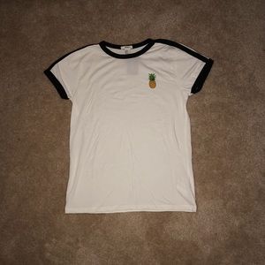 Forever 21 T-Shirt